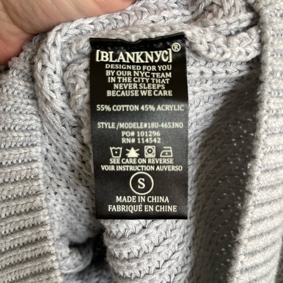 BlankNYC ruffled grey sweater - Picture 6 of 7